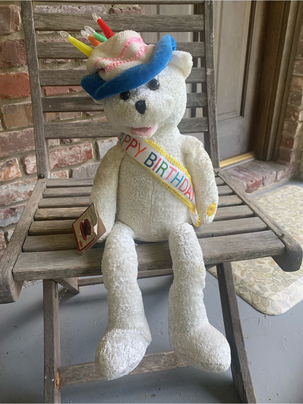 Vintage NWT Chantilly Lane Happy Birthday Plush Singing Bear with Party Hat
